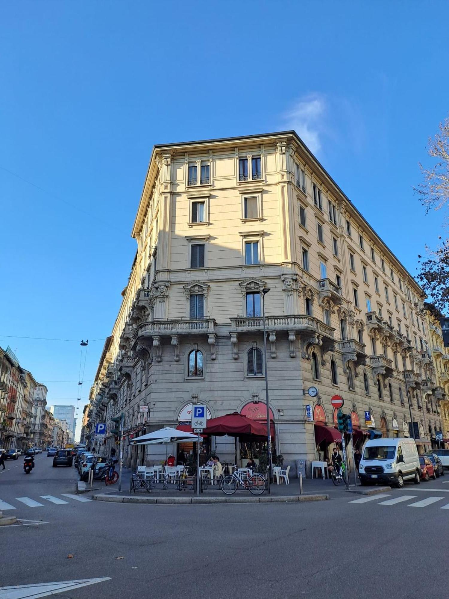 Apartment Design And Comfort In The Heart Of Mailand