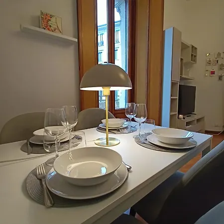 Design And Comfort In The Heart Of Mailand Exterior foto